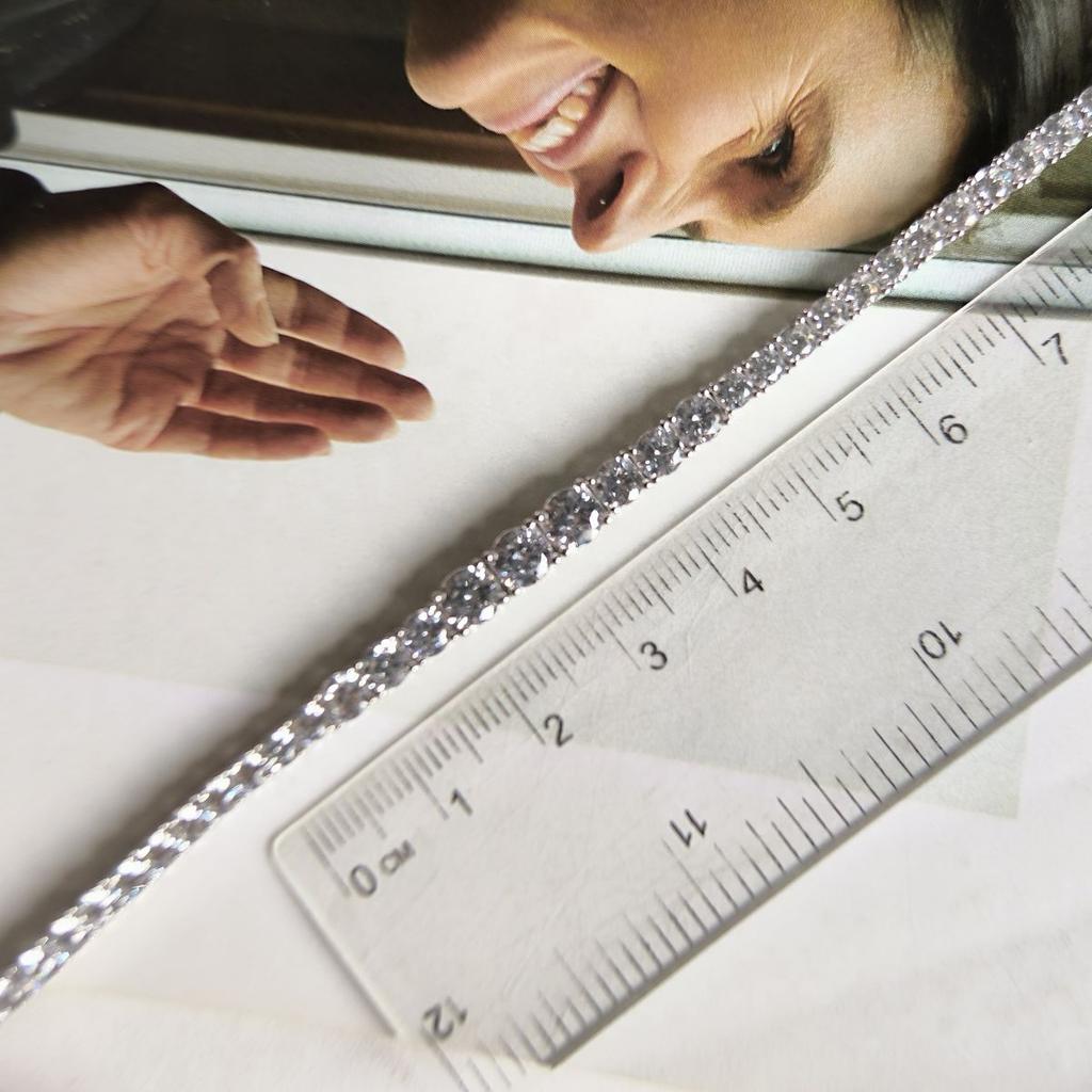 Silver Bracelet with Cubic Zirconia, Item Weight 11.91 G (2186755)