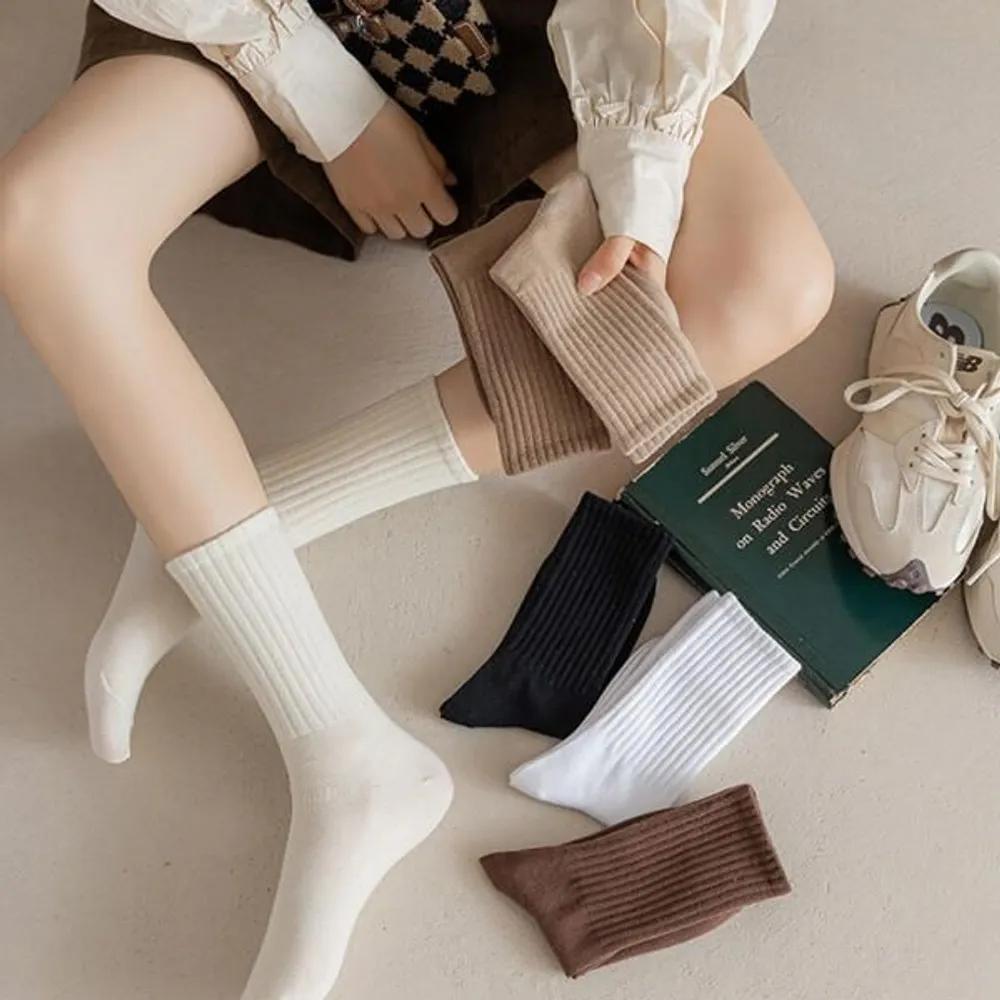 Loose Luna Flare Stretchy Mid-Length Ribbed Socks 6-Pair Set
