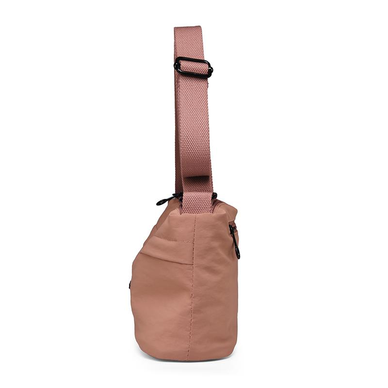 Women's Shoulder Bag Lightweight Large Capacity Multi-compartment Nylon Crossbody Bag