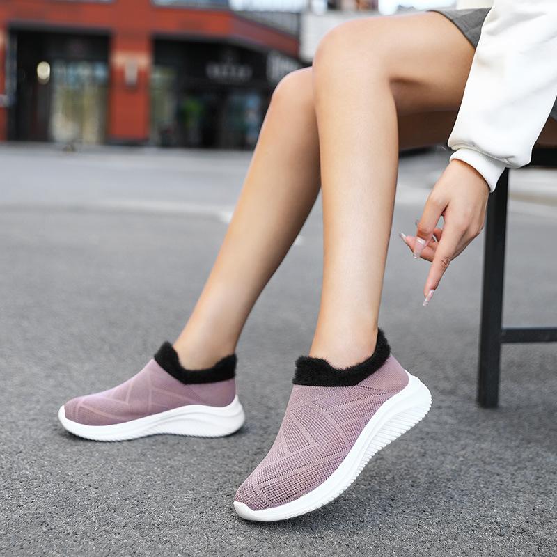 Thick-soled casual winter velvet thermal shoes lazy fly-woven mesh shoes sports hiking shoes