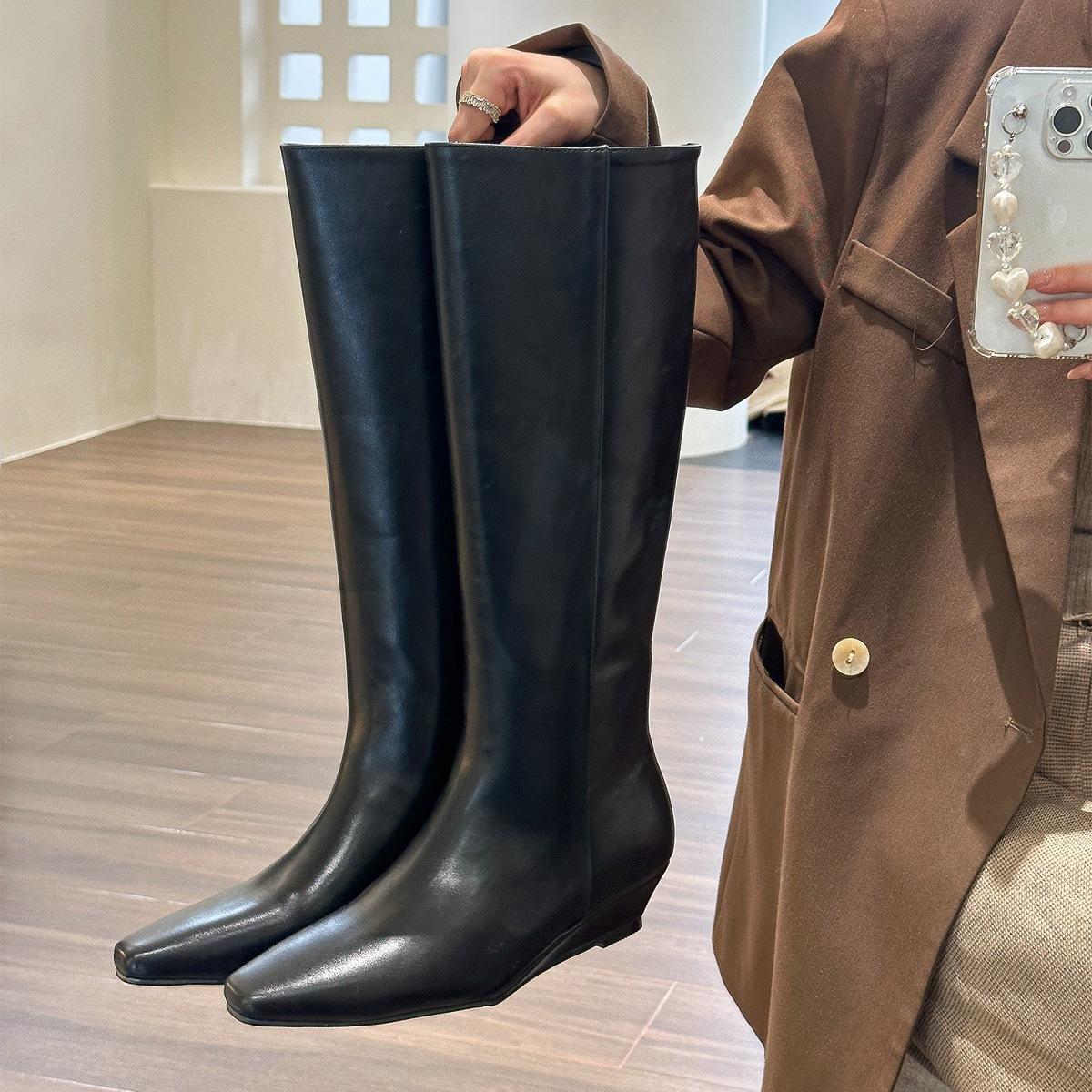 

Temperament high-end slope heel knight high boots women s 2025 new knee straight boots 42