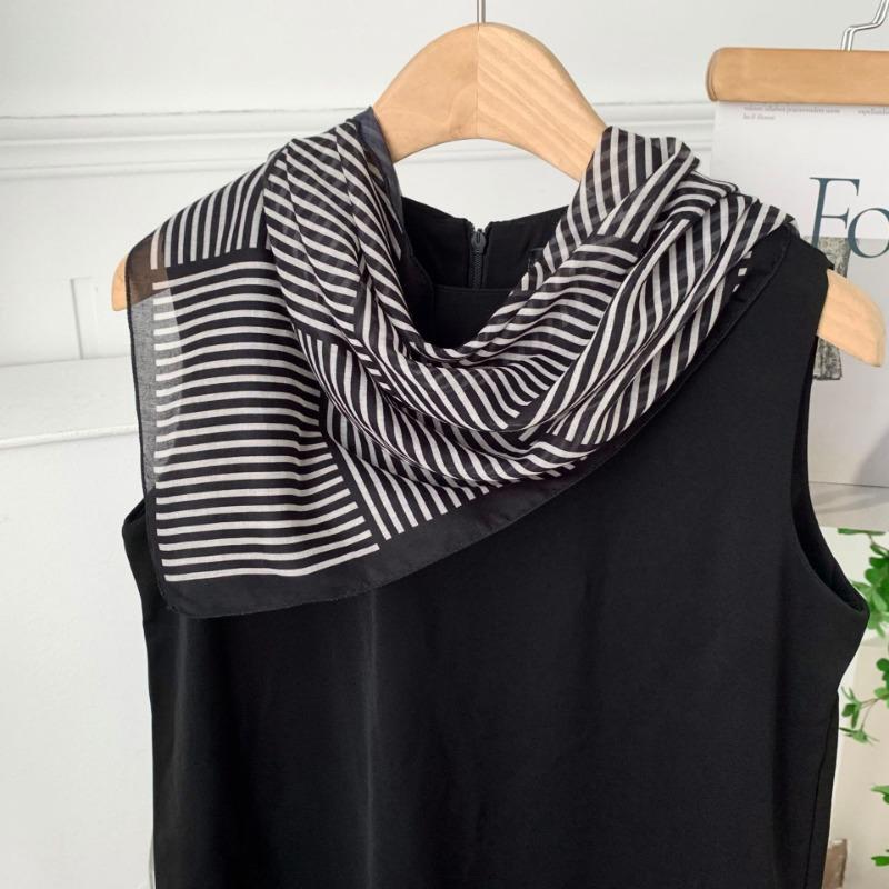 Cashew flower silk scarf new simple printing headscarf decorative scarf scarf small shawl triangular scarf tied waist