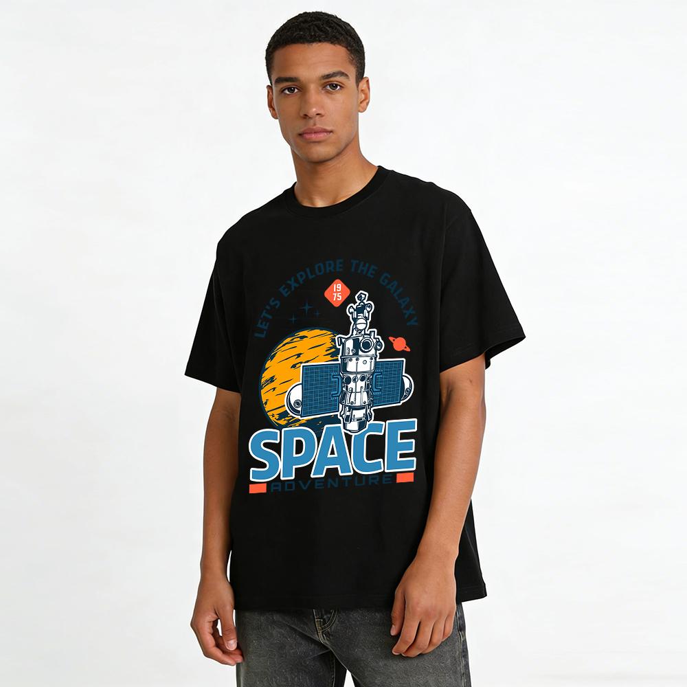 Vintage Space Exploration Print T-Shirt Galaxy Adventure 1975 Commemorative Style Pure cotton T-shirt