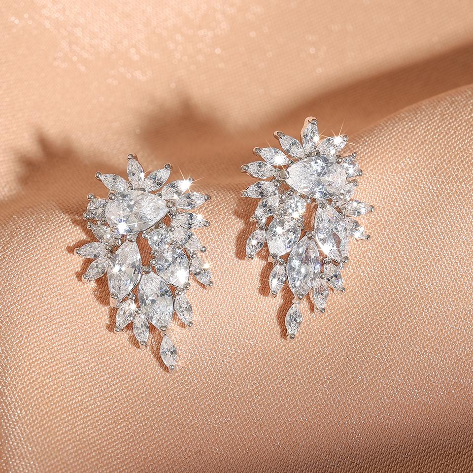 

ZAKOL Роскошные Блестящие Серьги-пусеты в виде Цветка из Кубического Циркония Великолепный Серебристый Цвет Свадебная Вечеринка Циркон Подарок для Женщин