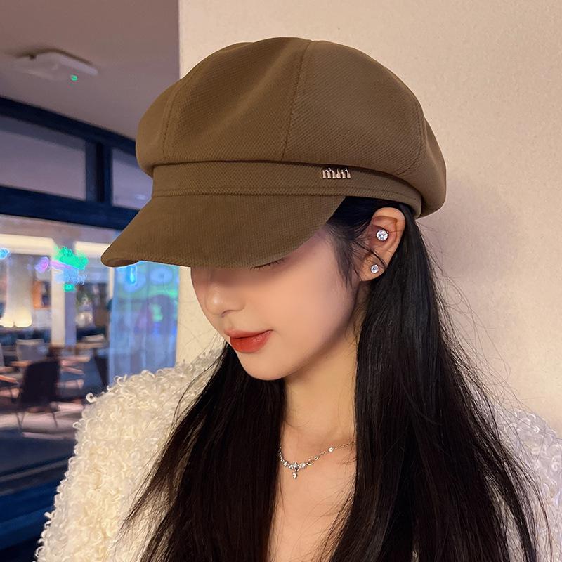 Women's Retro Duckbill Octagonal Newsboy Hat - Korean Style, Versatile Autumn/Winter Brushed Painter Beret for a Sleek Look.