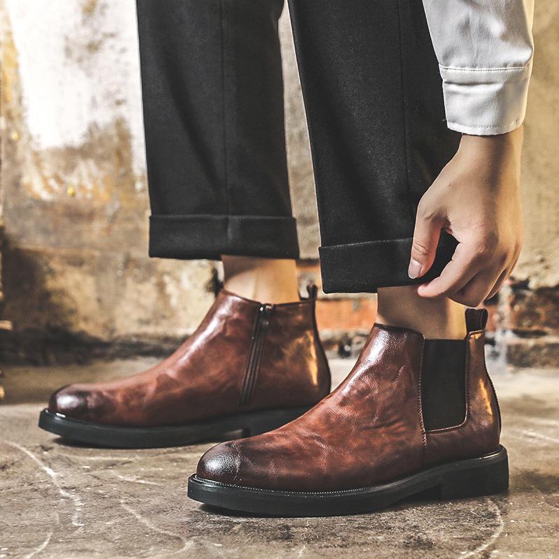 

Мужские модные челси с острым носком и увеличением роста, с боковой молнией - британские ретро кожаные ботильоны на высоком голенище (Полувысокие 85711-J). 40 чёрный