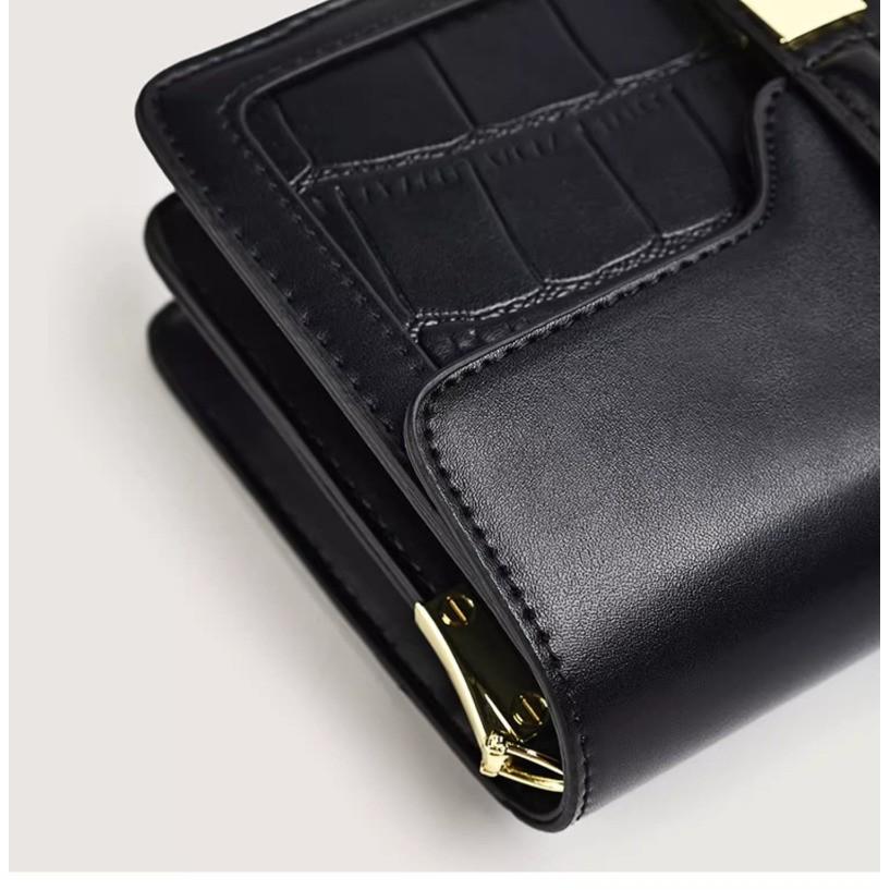 IELGY Fashion Black Crossbody Bag Retro Texture Shoulder Bag