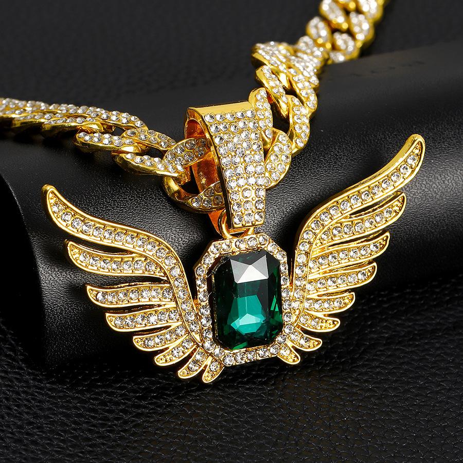 Light Luxury Niche Men's and Women's Fashionable Angel Wing Pendant, Ins, Wing Pendant, Emerald, Hip-hop, Rock Sugar Cuban Chain