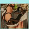 Summer Cross Strap Sandals For Women With Rubber Sole And Pu Upper For Casual Beach Wear