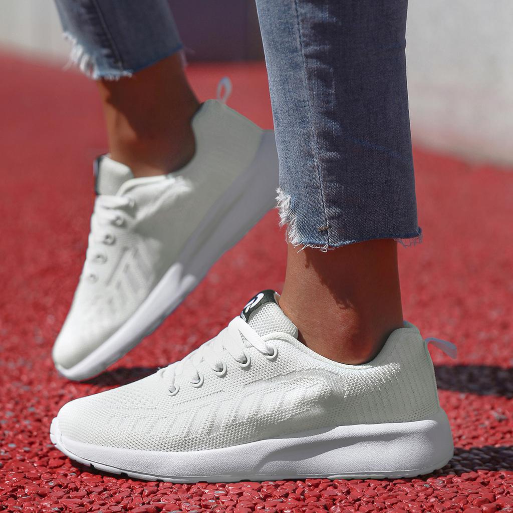 Snörskor Tennisskor Casual Flats Sneakers Sko Kvinna Lättvikt Stickad Andningsbar Tjock Mjuk Sula Skor