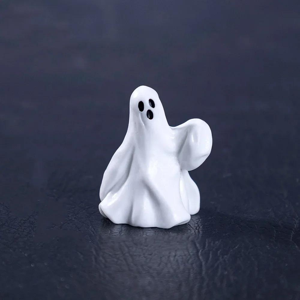 Multicolor Halloween Miniature Figurine Resin Micro Landscape Cartoon Scary Rabbit Statue Pumpkin Party Ornaments