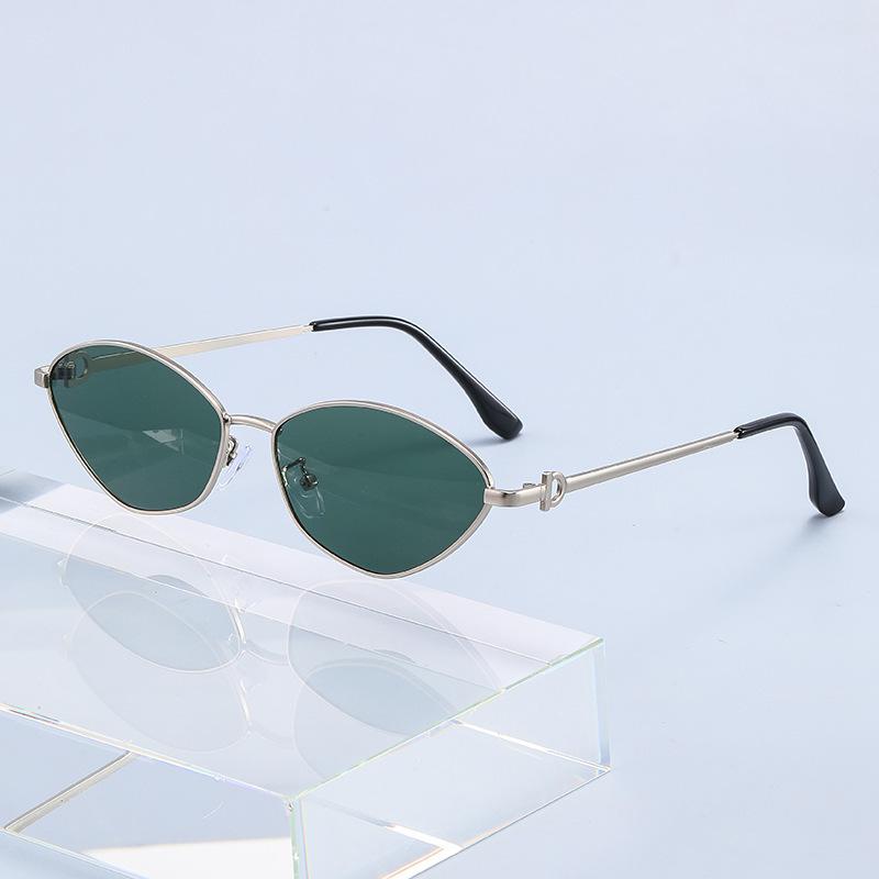 New high-end sunglasses UV-proof metal polygonal sunglasses women's retro fashion show thin sun protection