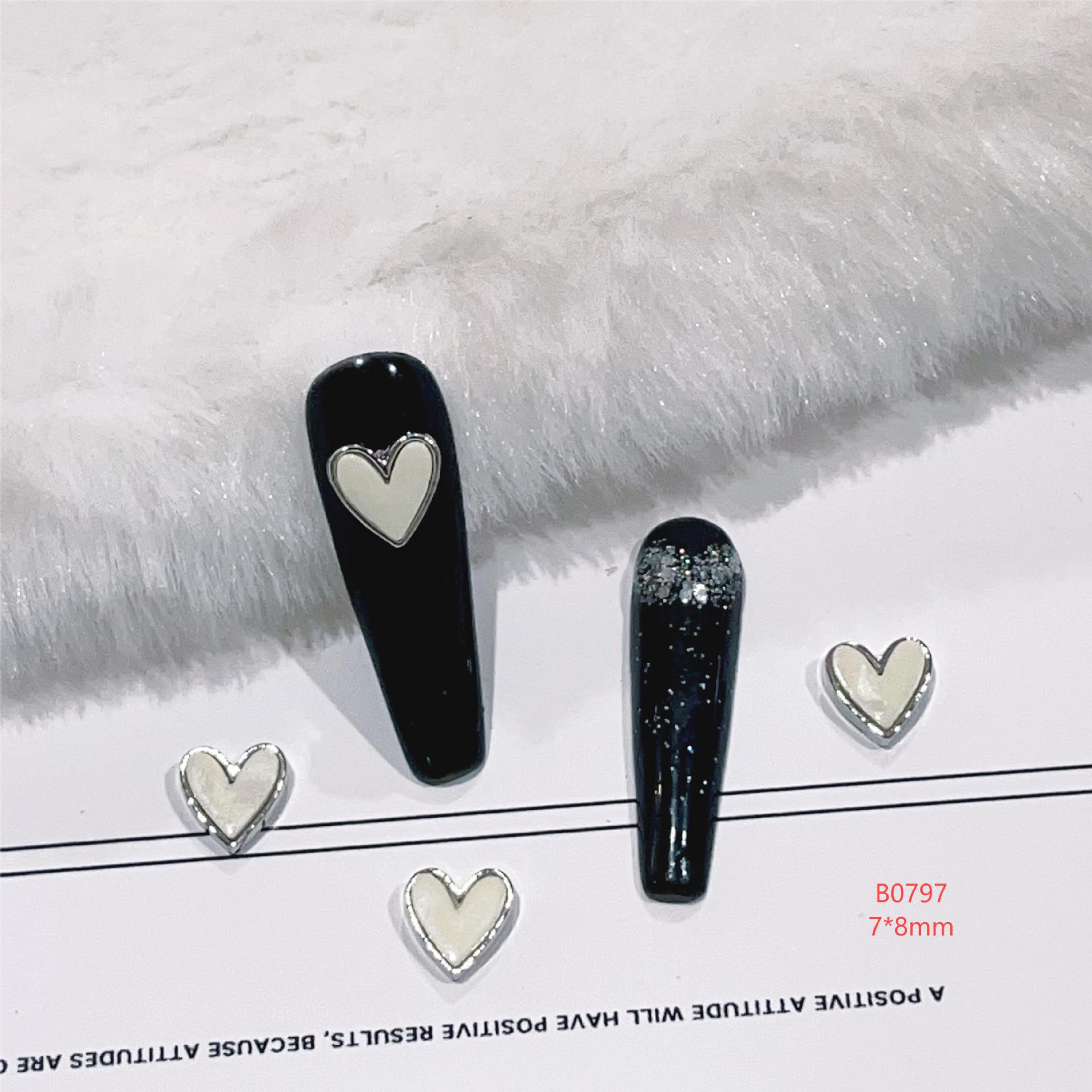 

LZKetty Сердечко Сплав Нейл-арт: 63 DIY циркониевых наклейки для ногтей