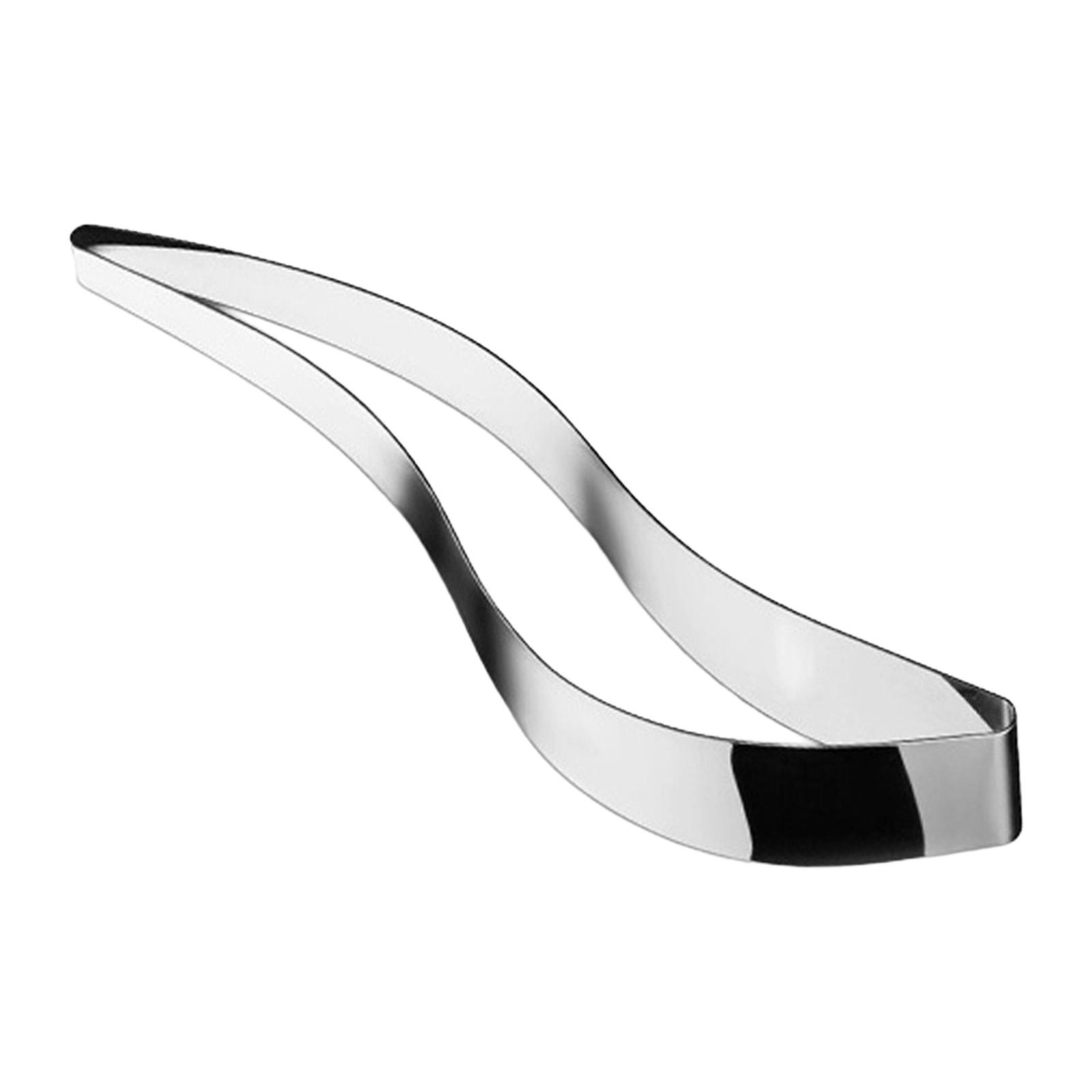 

Stainless Steel Cake Cutter With Leaf-Shaped Design And Integral Divider For Even Slicing