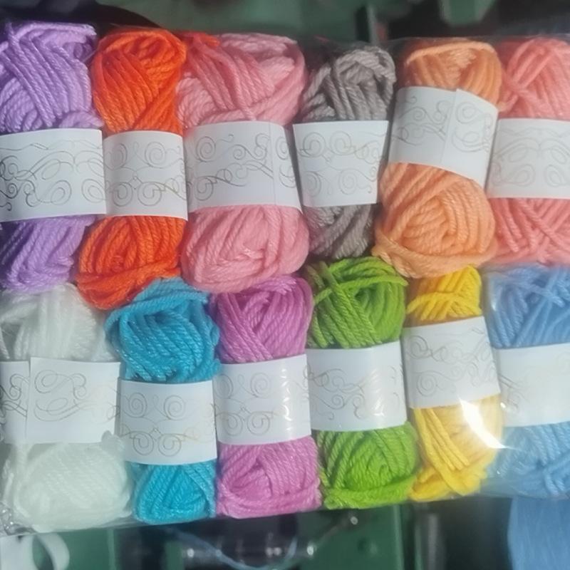 12 szt. Akrylowa Kłębek Włóczki Miękki Szydełkowanie Dzianina Nić DIY Craft Włóczka Do Ręcznie Robione Dzianiny Szydełkowania Szalik Kapelusz Lalka Dekoracje Materiały