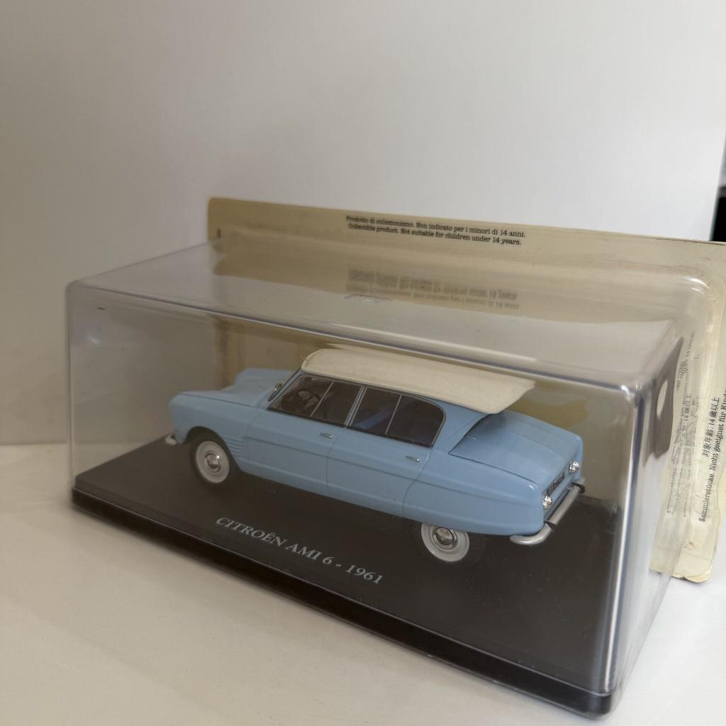 QEJO7 Diecast IXO 1/24 Scale CITROEN AMI 6 1961 Alloy Car Model