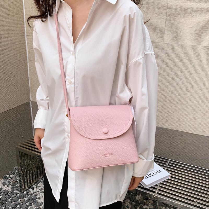 La nuova borsa semplice e popolare di quest'anno, la versatile borsa a tracolla da donna in pelle PU, borsa a tracolla con personalità e tendenza alla moda