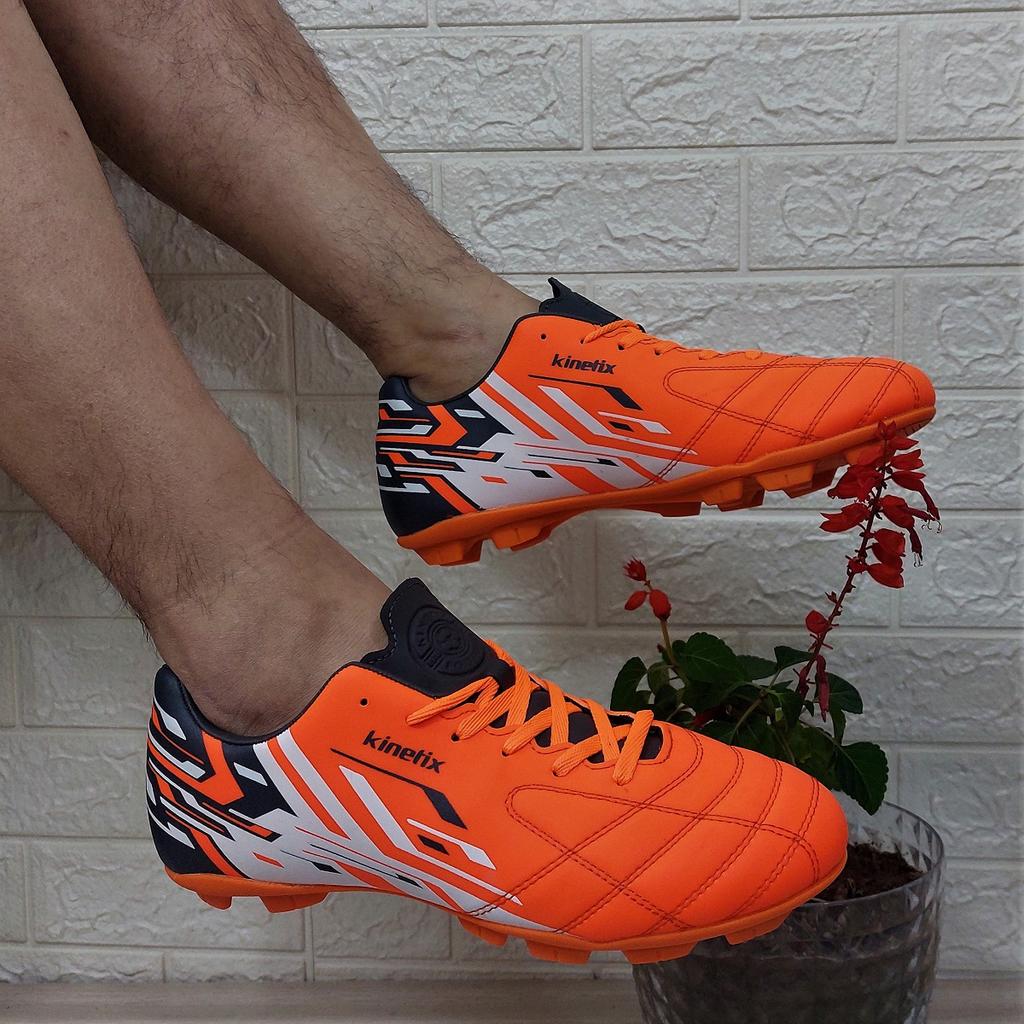 Kinetix Fotbalové boty Kamikaze Ag Orange Cleats Turf