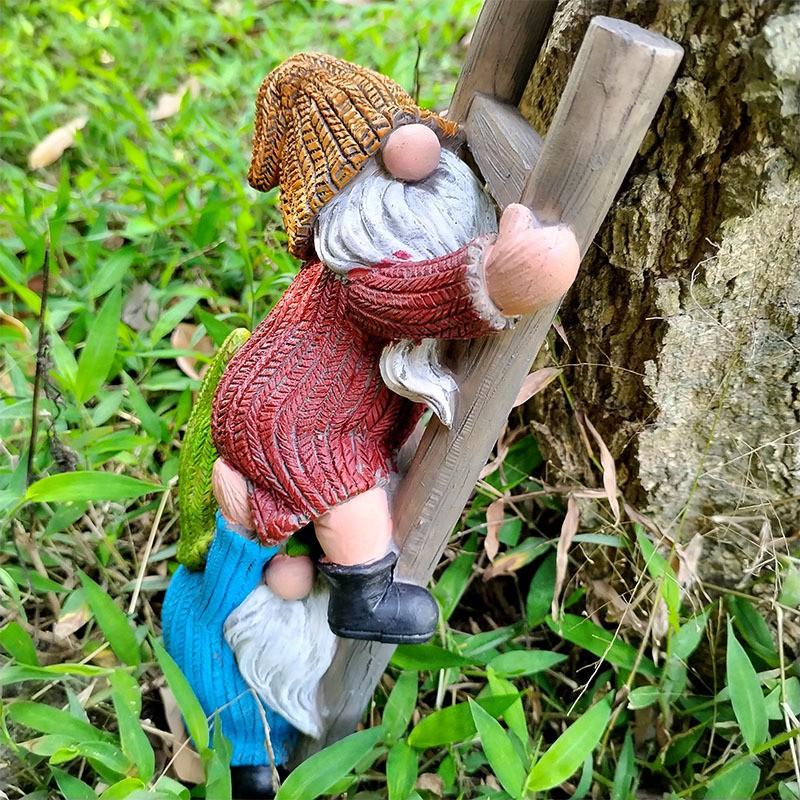 Resin Garden Gnome Figurine Decorative Stair-Climbing Dwarf Ornament Outdoor Patio Balcony Yard Decoration