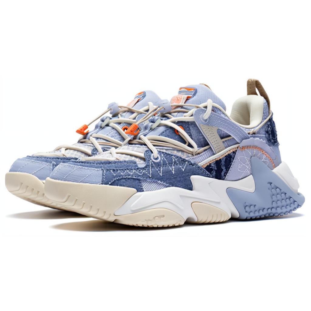 Li Ning CF Tracing Casual Shoes Women's Low Top Celestial Blue/New Aurora Blue AGLR172-4