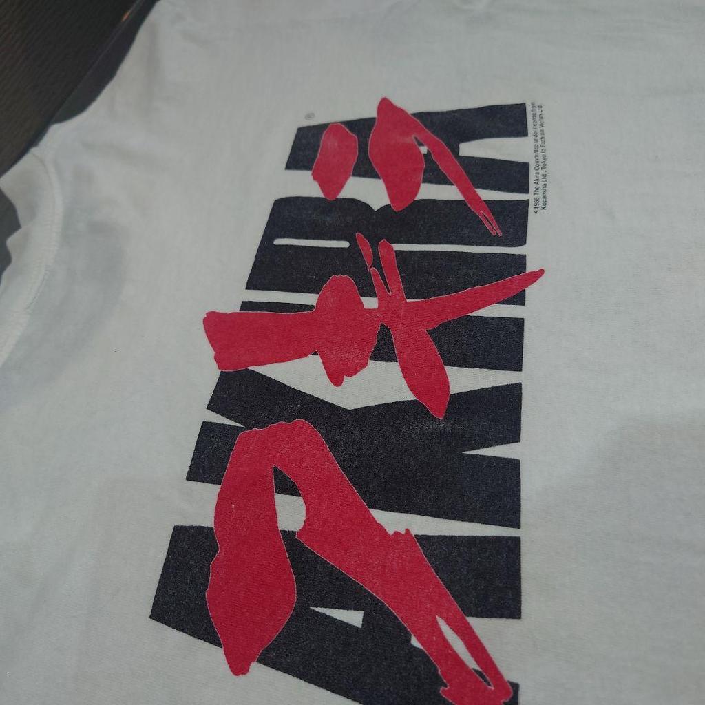 [USED] AKIRA T-shirt, Size M, Fashion Victim
