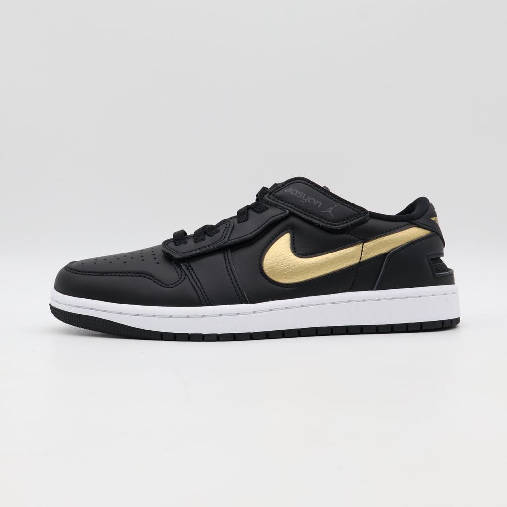 DM1206-071 Nike Air Jordan 1 Low FlyEase Schwarz Weiß Metallisches Gold (Herren)