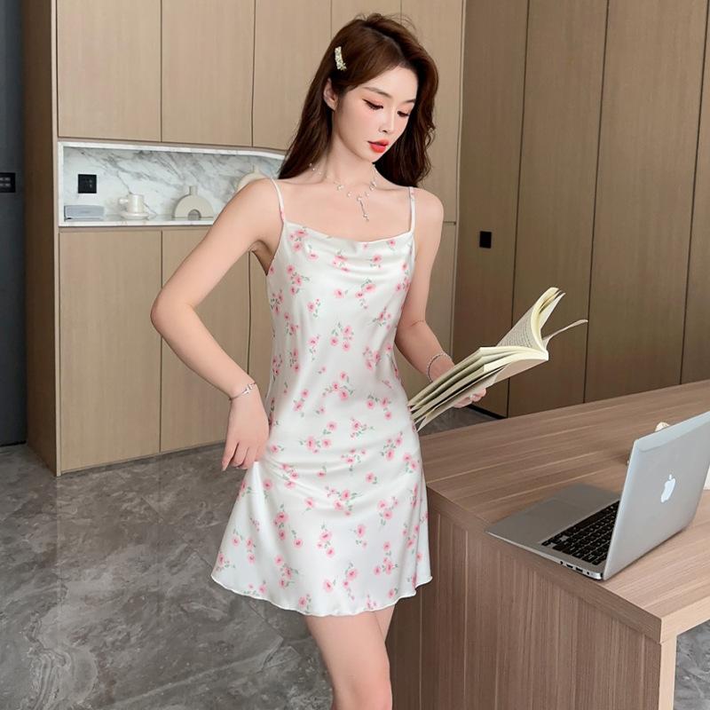 Pajamas summer new thin floral pure wind sweet cute loungewear suspender collar sexy ice silk pajamas