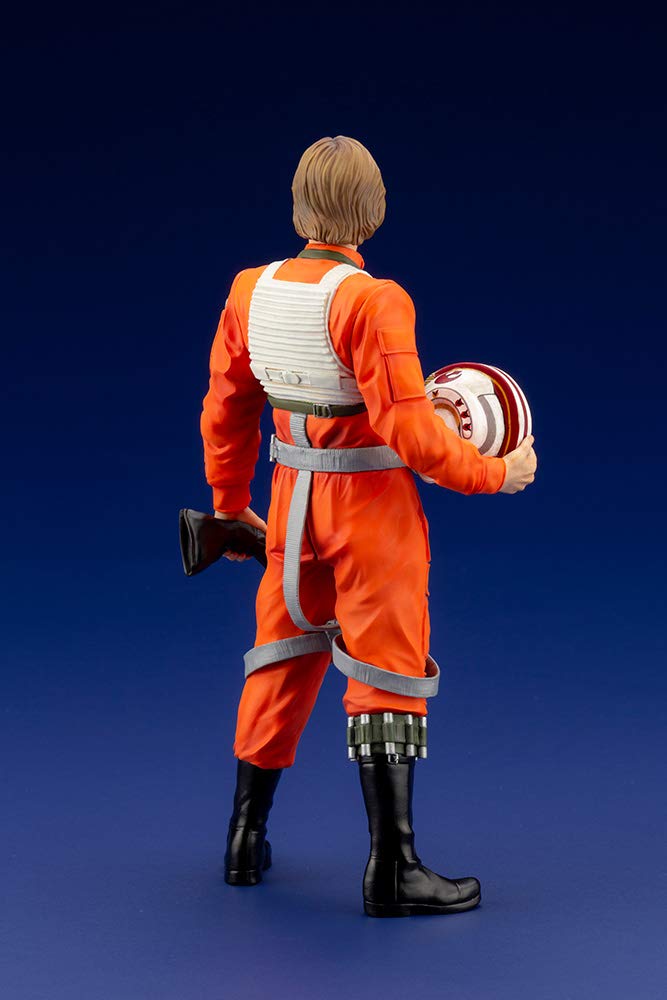 Star A New Hope Luke Skywalker Pilot Scale PVC Painted Simple Assembly Figure ARTFX+ Wars X-WING 1/10