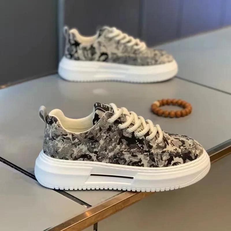 

Новейшая мужская обувь класса люкс для весны и осени, дышащие парусиновые кроссовки с мягкой подошвой, модная и универсальная повседневная обувь. 44