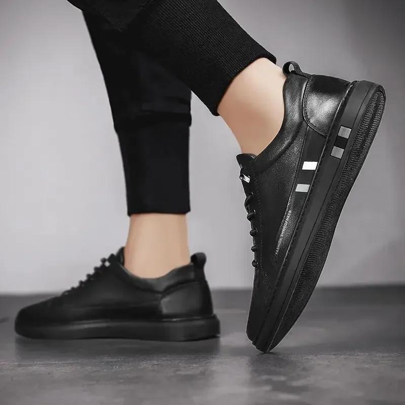 Fashion New Men's Sports Casual Shoes for Men Low-top White Shoes Lace-up Comfortable Mens Sneakers White Tenis Shoes Zapatillas Hombre