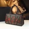 Atmospheric Retro Splicing Temperament Mother Bag Messenger Bag Large Capacity Leather Women'S Bag Middle-Aged And Elderly