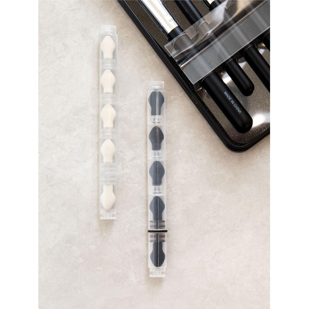 Daiso 5 Speed Rubicell Eyeshadow Brush