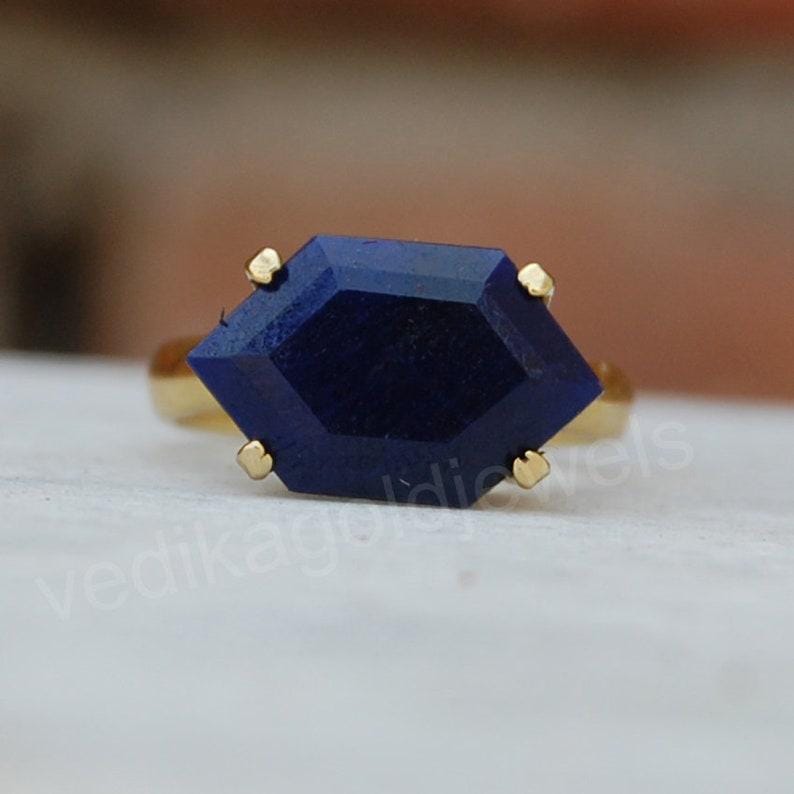 

Hexagon Raw Blue Sapphire Gemstone 925 Sterling Silver Yellow Gold Plated Ring Jewelry 10 золотий