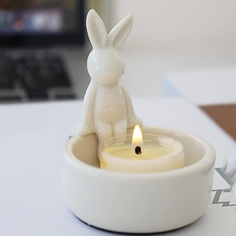 Lovely Candle Stand Ceramic Rabbit Tealight Holder for Easter and Everyday Use Decorative Candlestick