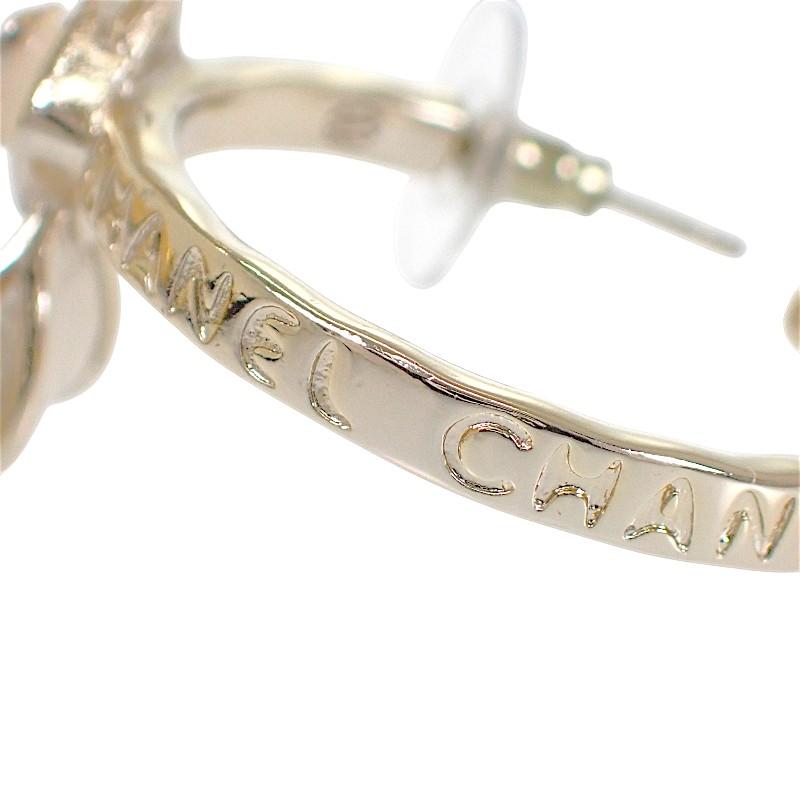 Chanel Pierce Metal Women
