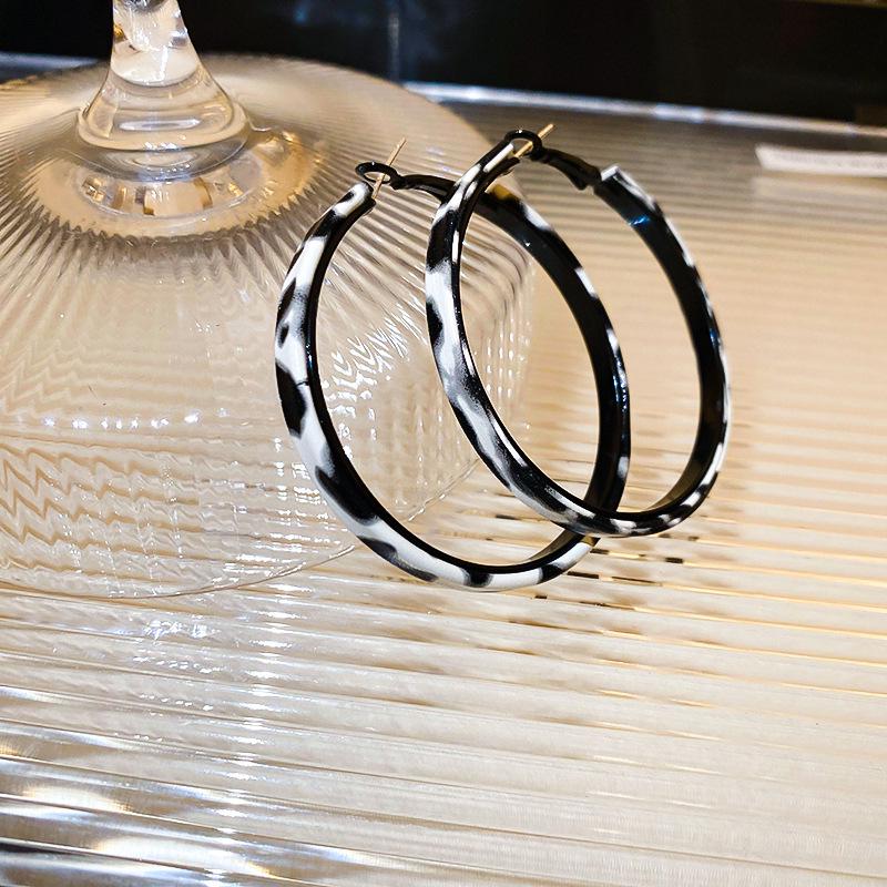 Silbernadel Leopard Harz Geo Runde Ohrringe, Retro Myer Stil, Nischen Design für Frauen