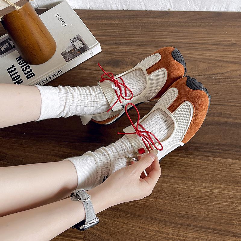 2025 new shallow mouth side empty Velcro single shoes matte leather casual Mary Jane shoes women's shoes ballet fashion training shoes