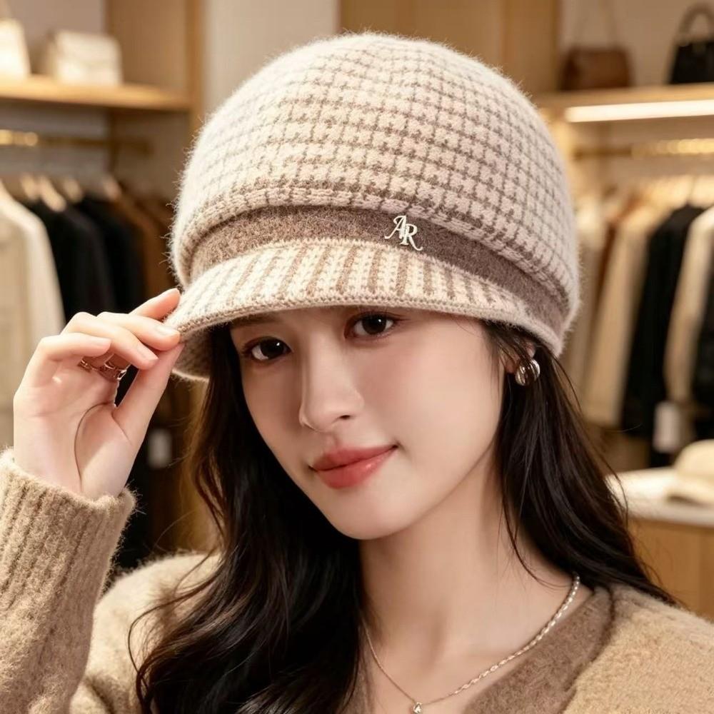 Short Brim Design Knitted Cap Rabbit Fuzz Fabric Fleece Lined Beanie  Mom Daily Accessory