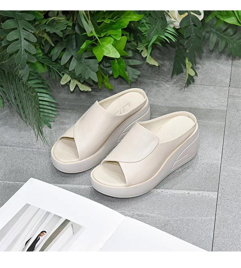 2025 Foreign Trade Summer Models Heightening Women's Sandals Korean Version Fashion Mother Soft-soled Shoes Cool Slippers Muffin Sandals Tide
