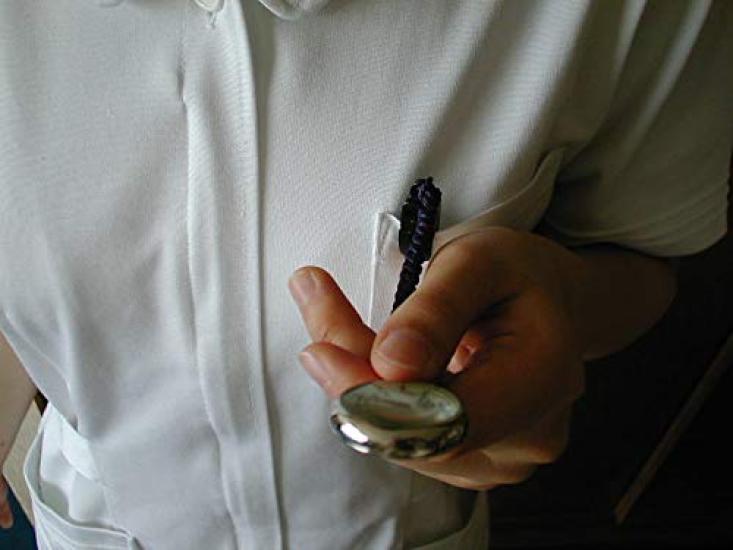 SPQR Nurse Watch Made In Japan Reflects the Voices of Doctors and Nurses Selectable Pure Silk Strap Carefully Made In Japan Nurse Watch Hanging Clock