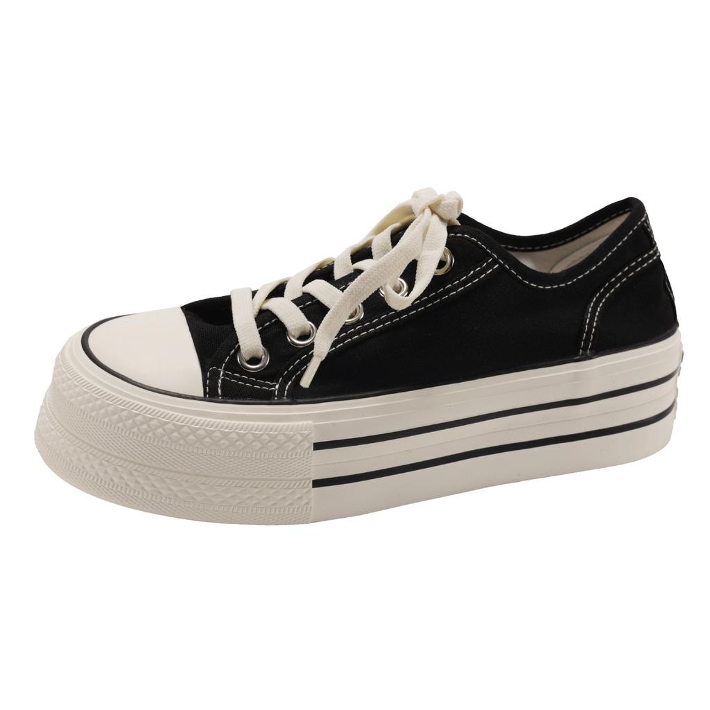 Casual Lightweight Retro Round Head Platform White Shoes Women's 2025 New Summer Leisure Sports Soft-soled Canvas Board Shoes