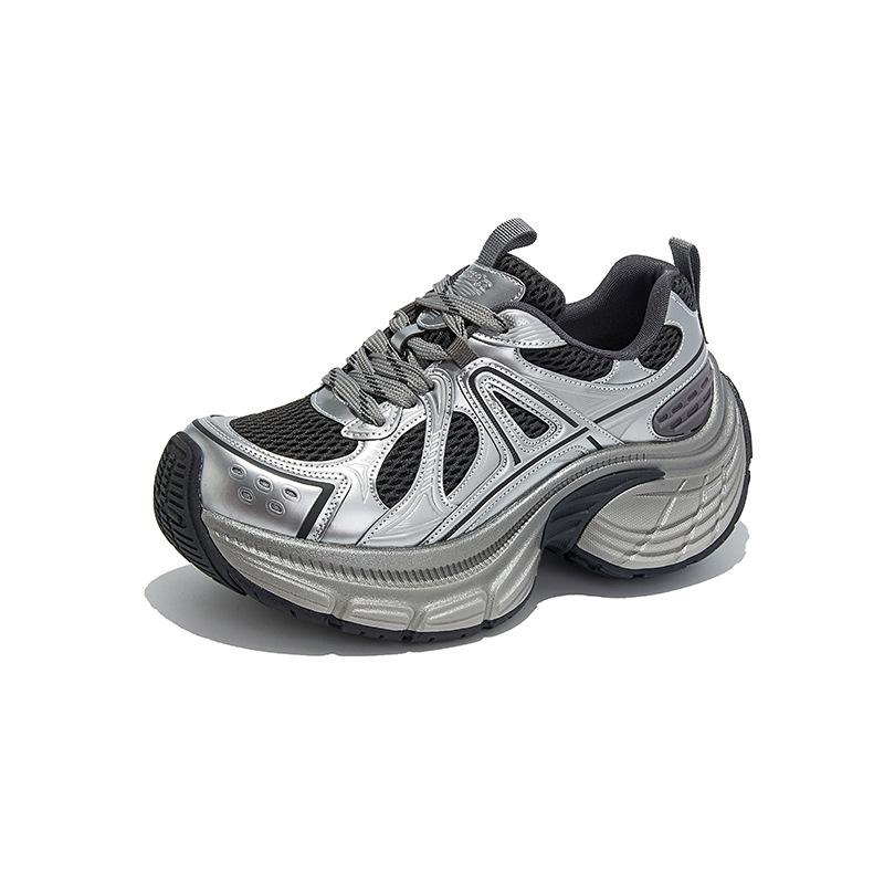 Suction film sole new dad shoes women's 2025 autumn thick-soled heightening shoes women's sports and leisure shoes commuting versatile shoes