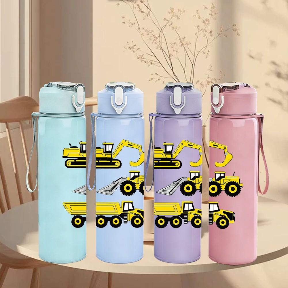 1PC Multi Excavator Construction Print 750ml Color Plastic Sports Water Bottle Leakproof Flip Straw Lid Suitable for Sports Office Home Use