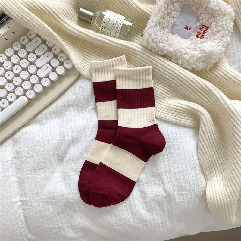 2024 Autumn/Winter Sporty Red Angora Bow Embroidered Mid-Calf Women's Socks