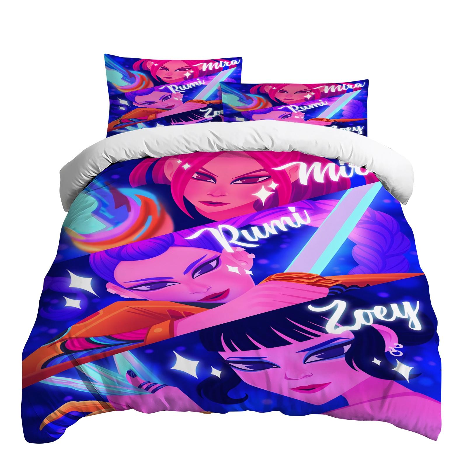 

Пододеяльник с принтом рождественских украшений. Супермягкая матовая микрофибра для двуспальной кровати. Удобный комплект с застежкой-молнией и 2 наволочками. One Size