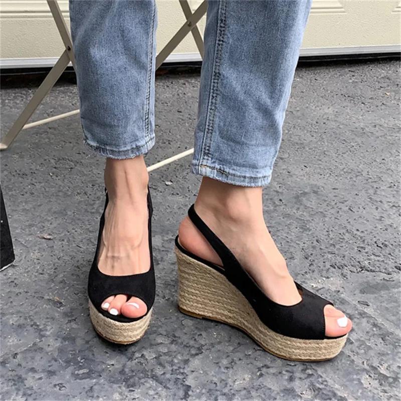 Summer Peep Toe Buckle Strap Women Slippers Fashion Solid Platform Wedges Heels Rattan Weave Sandals Shoes