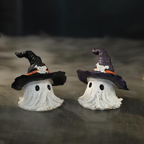 Halloween Ornament Ghost Mage Style Resin Statue Playful Smile Face Figure Lightweight Halloween Party Decor