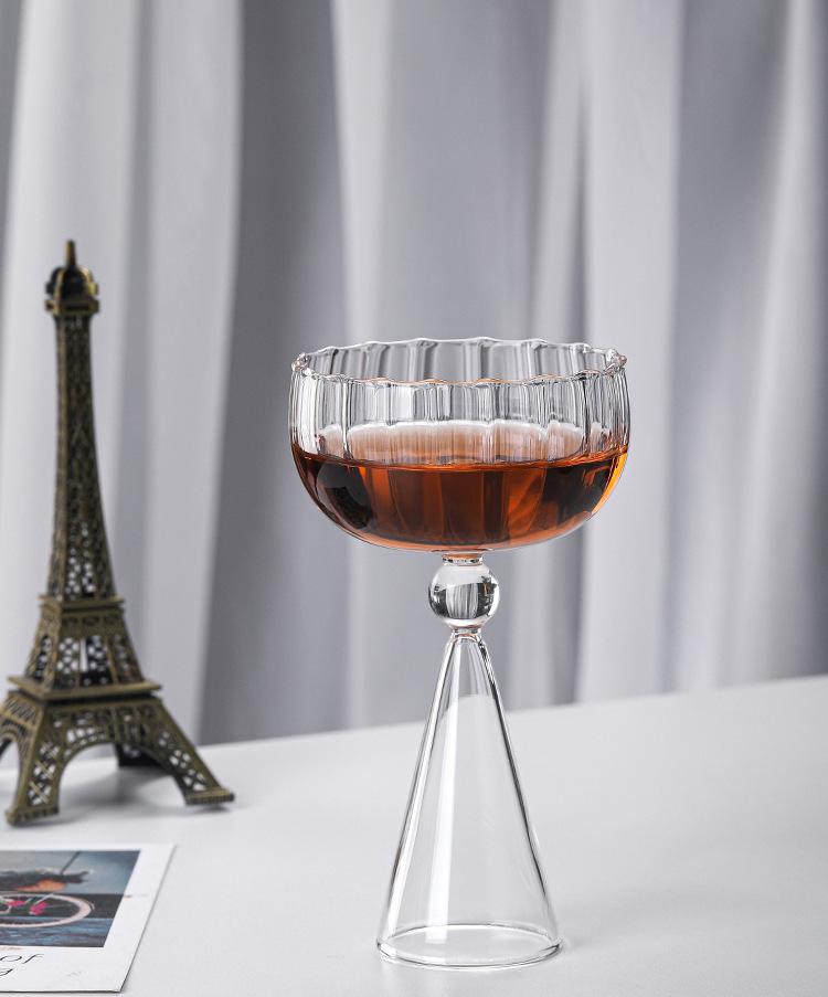 250ml Elegant Champagne Coupes Nordic Inner Ripple Wine Glasses With Clear Blue Amber Ball Stemmed Goblet Cocktail Cup1 Piece