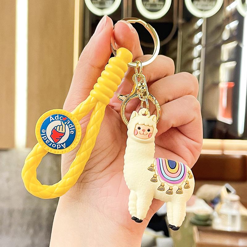 Benxin Alpaca Doll Keychain – Exquisite Bag Charm & Small Gift