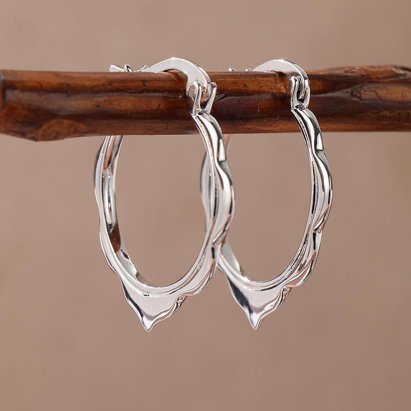 Simple  Silver Color Metal Geometry Petal Hoop Earrings for Women Jewelry